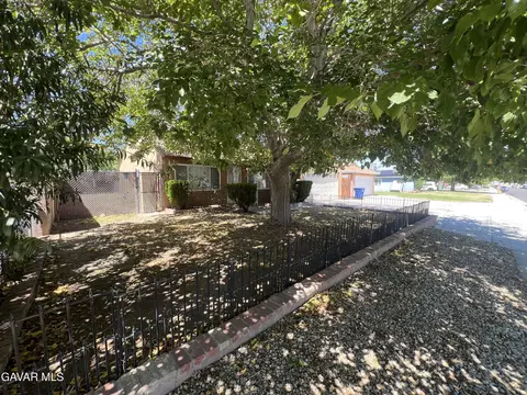 38609 32nd St E, Palmdale, CA 93550 photo 5