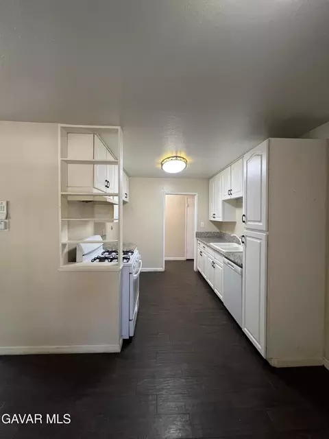 38609 32nd St E, Palmdale, CA 93550 photo 10