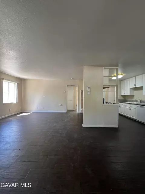 38609 32nd St E, Palmdale, CA 93550 photo 7