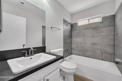 Bath - 716 Avenue J9 E, Lancaster, CA 93535 photo 2 of 2