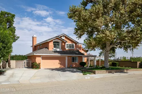 42016 Quail Creek Dr, Lancaster, CA 93536