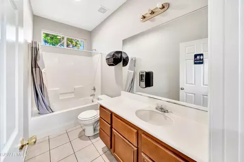 Bath - 3005 Minford St, Lancaster, CA 93536 photo 3 of 3