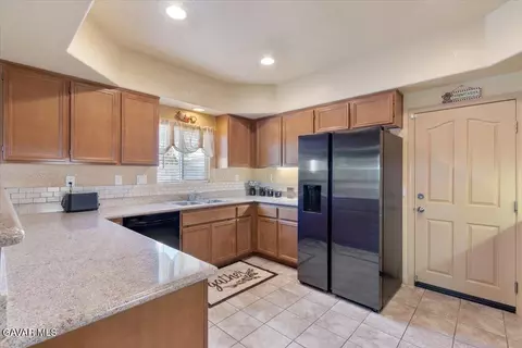 43947 Sandstarr Ct, Lancaster, CA 93535 photo 14