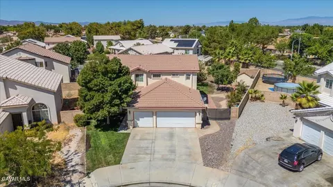 43947 Sandstarr Ct, Lancaster, CA 93535 photo 3