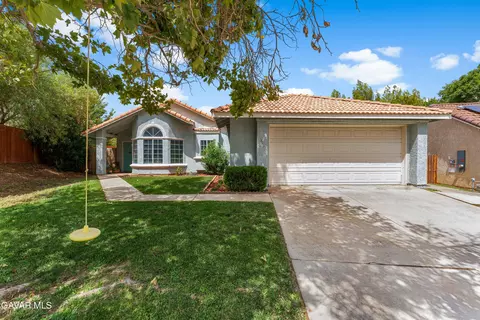 3175 Paxton Ave, Palmdale, CA 93551