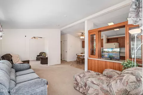 Living - 45050 43rd St E, Lancaster, CA 93535 photo 5 of 5