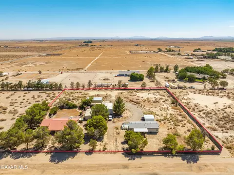 View/Area - 45050 43rd St E, Lancaster, CA 93535 photo 1 of 9