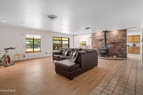 Other - 45050 43rd St E, Lancaster, CA 93535 photo 3 of 23