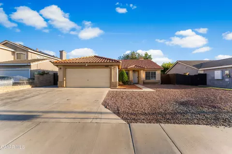1808 Keaton Way, Lancaster, CA 93534
