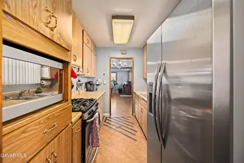 45461 3rd St E, Lancaster, CA 93535 photo 8