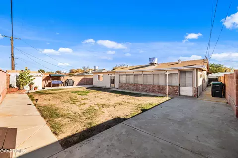 45461 3rd St E, Lancaster, CA 93535 photo 19