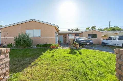 44715 6 St E, Lancaster, CA 93535
