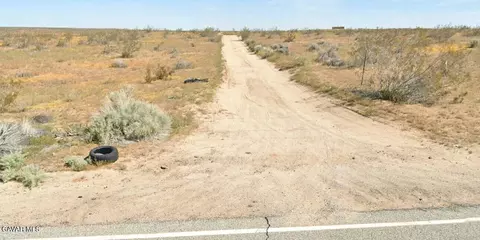 18700 Ave F4 E, Lancaster, CA 93535