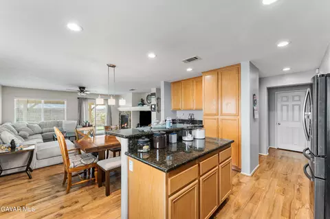 45448 Spahn Ln, Lancaster, CA 93535 photo 11
