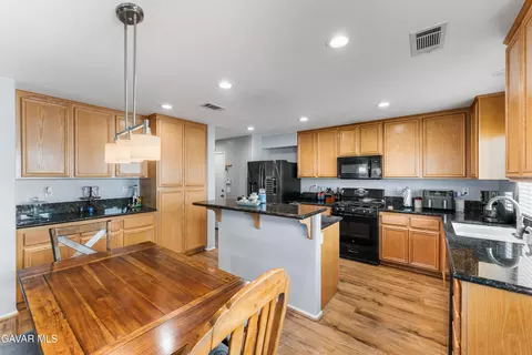 45448 Spahn Ln, Lancaster, CA 93535 photo 9
