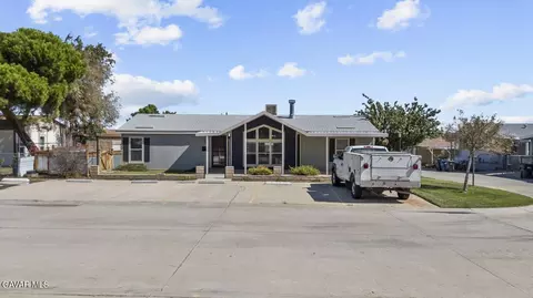 1030 Avenue S E #108, Palmdale, CA 93550