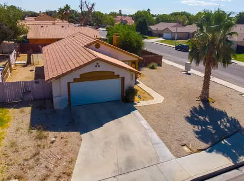 View/Area - 43804 5th St E, Lancaster, CA 93535 photo 10 of 10