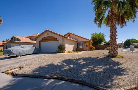 Exterior - 43804 5th St E, Lancaster, CA 93535 photo 6 of 6