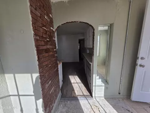 Entry Way - 16133 I St, Mojave, CA 93501 photo 1 of 2