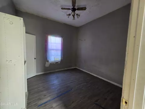 Bedroom - 16133 I St, Mojave, CA 93501 photo 2 of 4
