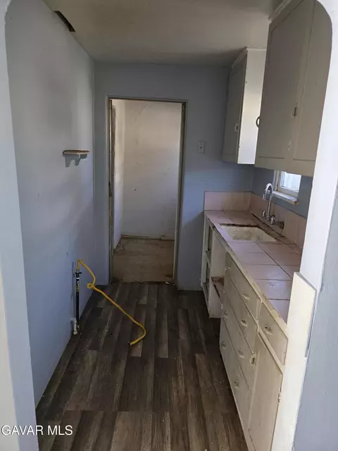 Kitchen - 16133 I St, Mojave, CA 93501 photo 2 of 3