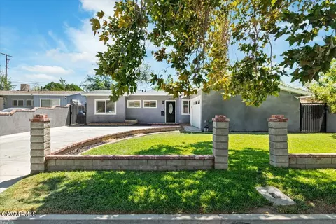 1138 Avenue J14 W, Lancaster, CA 93534