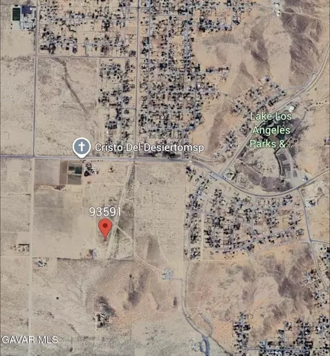 204 E Calbuco Ave, Palmdale, CA 93591 photo 2