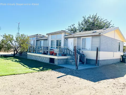 131 York St, Rosamond, CA 93560