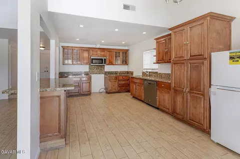 37944 29th Street East St E, Palmdale, CA 93550 photo 9