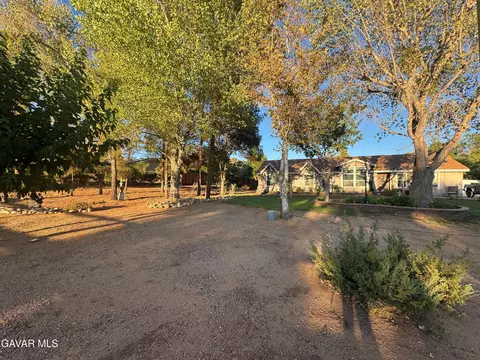 33218 Acklins Ave, Acton, CA 93510 photo 4