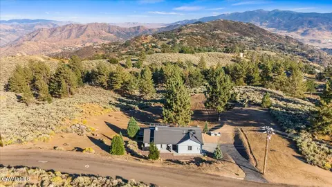 View/Area - 26821 Stirrup Way, Tehachapi, CA 93561 photo 2 of 4