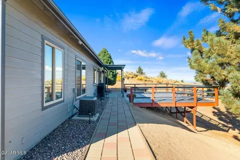 Other - 26821 Stirrup Way, Tehachapi, CA 93561 photo 5 of 9
