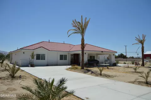 10020 Avenue R12 E, Littlerock, CA 93543