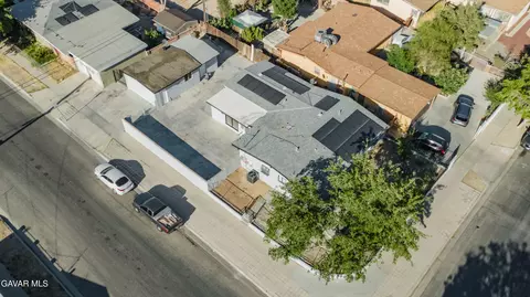 727 Ave H 8 W, Lancaster, CA 93534 photo 35