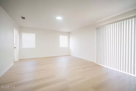 Living - 832 Ave J 11 E, Lancaster, CA 93535 photo 3 of 3