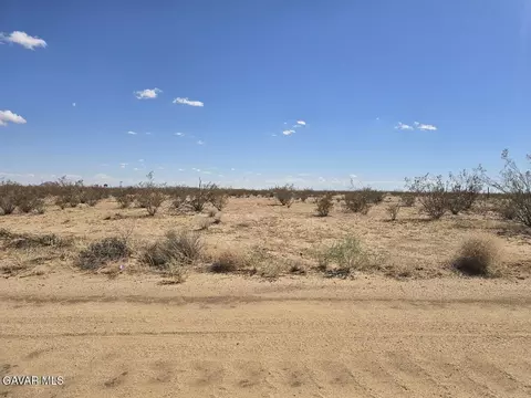 Apn:218-262-13 Quezon Avenue, California City, CA 93505