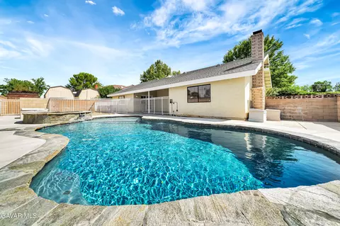 Exterior - 2747 Wilson Ct, Lancaster, CA 93536 photo 12 of 17