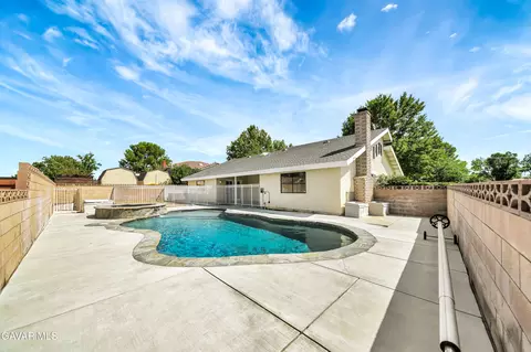 Exterior - 2747 Wilson Ct, Lancaster, CA 93536 photo 11 of 17