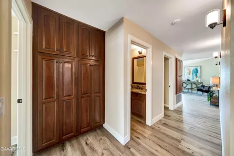 Entry Way - 2747 Wilson Ct, Lancaster, CA 93536 photo 3 of 3