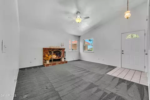 Living - 822 Avenue J11 Ave E, Lancaster, CA 93535 photo 3 of 3