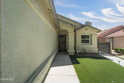 Other - 822 Avenue J11 Ave E, Lancaster, CA 93535 photo 1 of 3