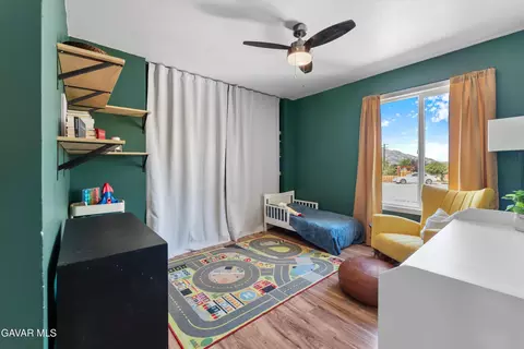 Bedroom - 20410 Steeple Ct, Tehachapi, CA 93561 photo 1 of 3