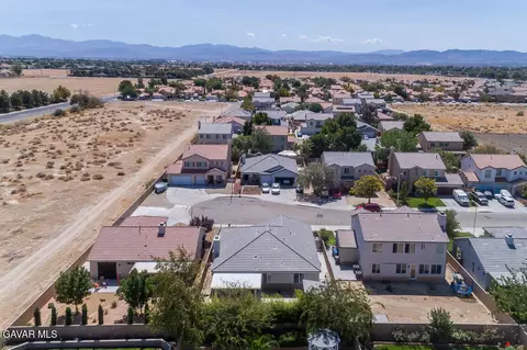 View/Area - 2319 Newgrove St E, Lancaster, CA 93535 photo 2 of 3