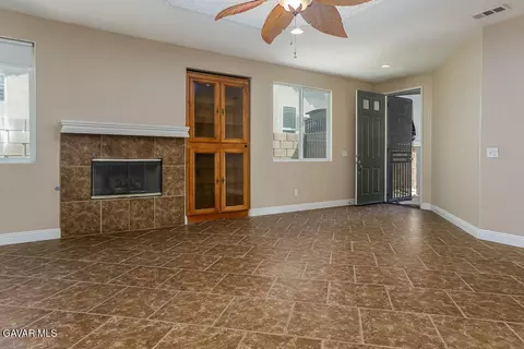 Living - 2319 Newgrove St E, Lancaster, CA 93535 photo 1 of 3