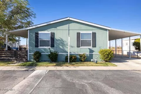 2013 Windbreak Dr #4, Rosamond, CA 93560