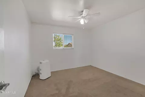 343 Ave J14 E, Lancaster, CA 93535 photo 17