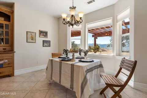 Dining - 30400 Horsethief Dr, Tehachapi, CA 93561 photo 1 of 1