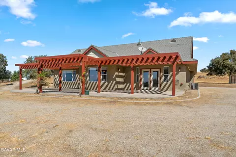 Other - 30400 Horsethief Dr, Tehachapi, CA 93561 photo 7 of 9