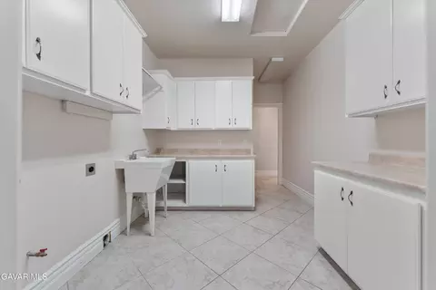 Other - 30400 Horsethief Dr, Tehachapi, CA 93561 photo 5 of 9
