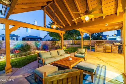 44856 Mariposa Dr, Lancaster, CA 93536 photo 43
